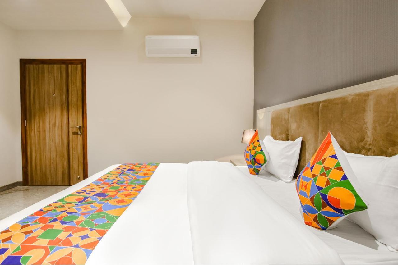 Fabhotel Prime K9 Grand Ludhijána Kültér fotó